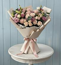 Букет цветов из:  Розы и Лизиантусы в Коксовом