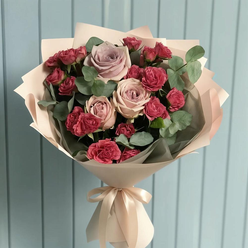 Букет цветов из: Гвоздики и Розы в Коксовом