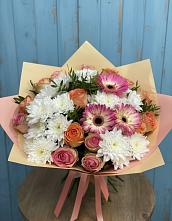 Букет цветов из:  Розы, Герберы и Хризантемы в Коксовом