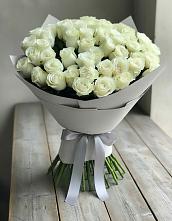 Букет 35 Белых роз #REPLACE_PRED# Коксовом