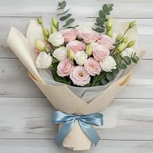 Букет цветов из:  Лизиантусы в Коксовом