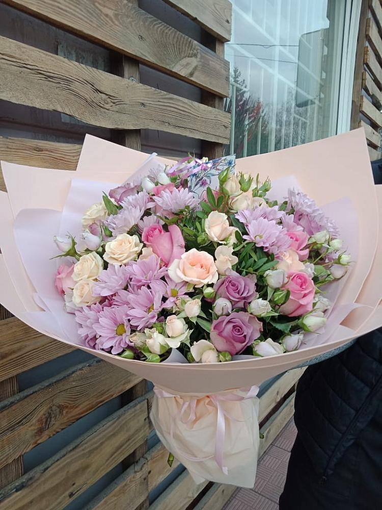 Букет цветов из: Розы и Хризантемы в Коксовом