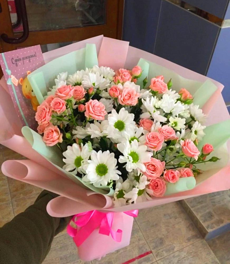 Букет цветов из: Розы и Хризантемы в Коксовом