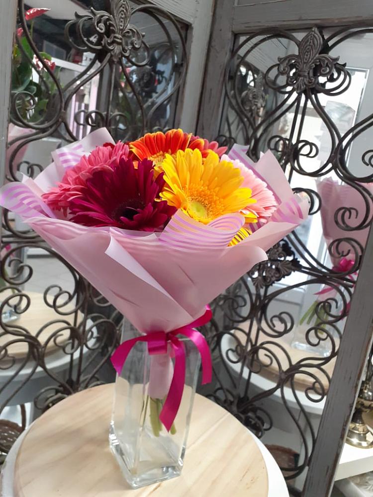 Букет цветов из: Герберы в Коксовом