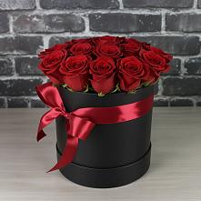 Цветочная композиция из Розы в шляпной коробке в Коксовом