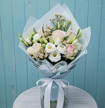 Букет цветов из:  Розы и Лизиантусы #REPLACE_PRED# Коксовом