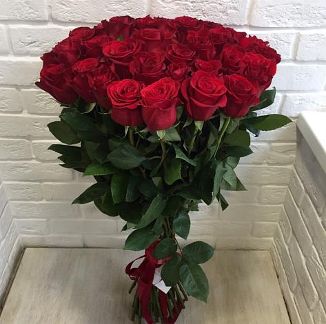Букет Красные розы Гран При в Коксовом